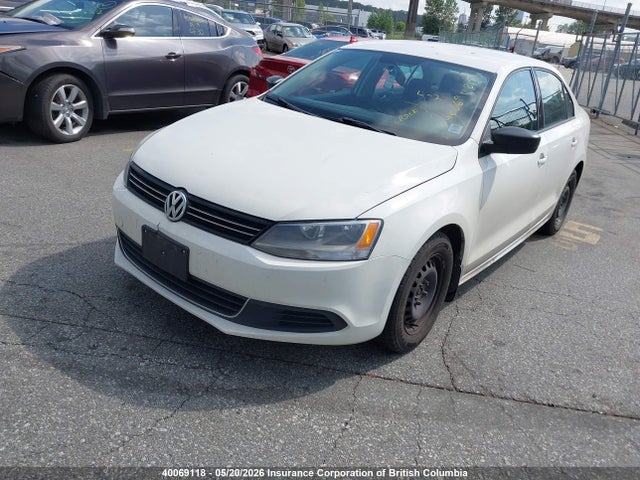 2013 Volkswagen Jetta მანქანა იყიდება აუქციონზე, vin: 3VW2K7AJ4DM442623, აუქციონის ნომერი: 40069118