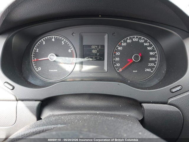 2013 Volkswagen Jetta მანქანა იყიდება აუქციონზე, vin: 3VW2K7AJ4DM442623, აუქციონის ნომერი: 40069118