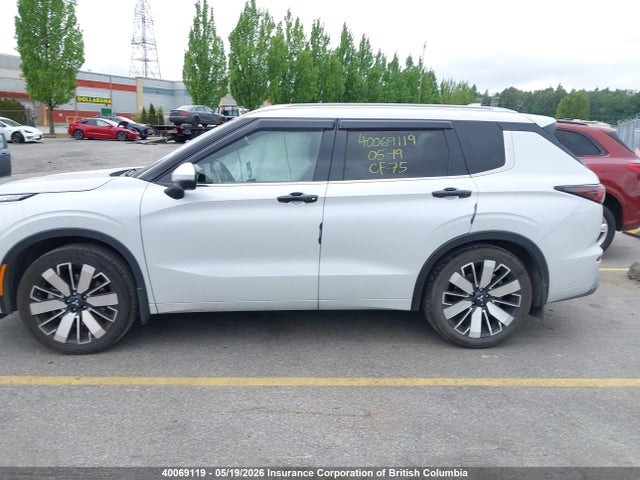 JA4J4WA84SZ621119 Mitsubishi Outlander Sel