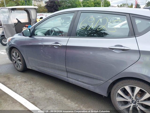KMHCT5AE4HU340005 Hyundai ACCENT SE