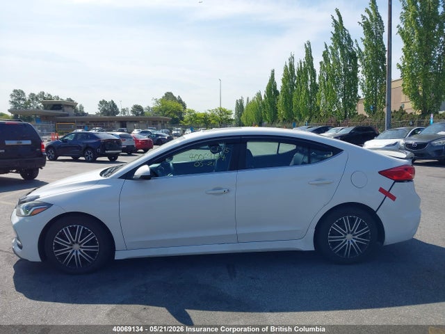 2017 Hyundai Elantra Sport მანქანა იყიდება აუქციონზე, vin: KMHD04LB7HU323855, აუქციონის ნომერი: 40069134