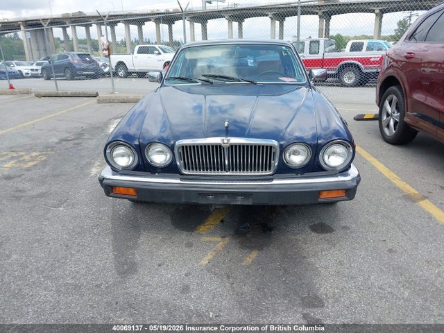40069137 :رقم المزاد ، SAJAV1346HC463735 vin ، 1987 Jaguar Xj6 مزاد بيع