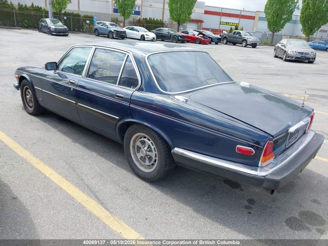 40069137 :رقم المزاد ، SAJAV1346HC463735 vin ، 1987 Jaguar Xj6 مزاد بيع