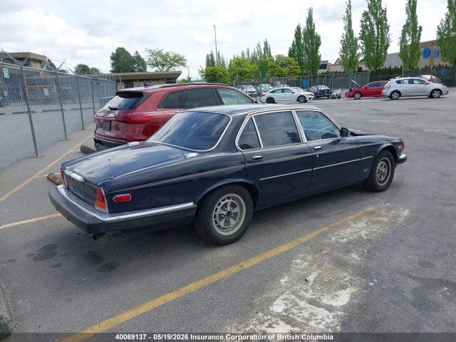40069137 :رقم المزاد ، SAJAV1346HC463735 vin ، 1987 Jaguar Xj6 مزاد بيع