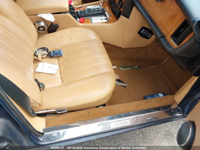 40069137 :رقم المزاد ، SAJAV1346HC463735 vin ، 1987 Jaguar Xj6 مزاد بيع