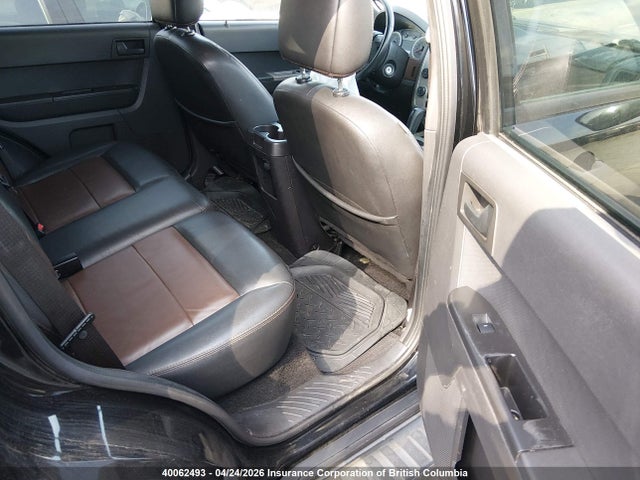2008 Ford Escape Xlt მანქანა იყიდება აუქციონზე, vin: 1FMCU03Z88KB74390, აუქციონის ნომერი: 40062493
