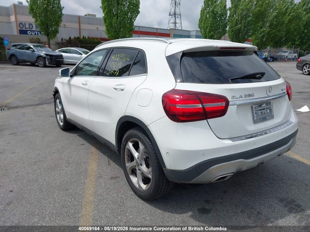 WDCTG4GB3JJ519041 Mercedes-Benz Gla 250 4matic
