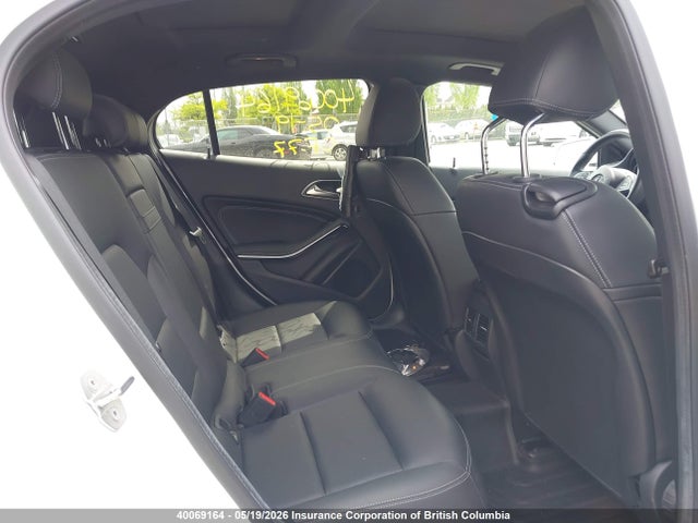 WDCTG4GB3JJ519041 Mercedes-Benz Gla 250 4matic
