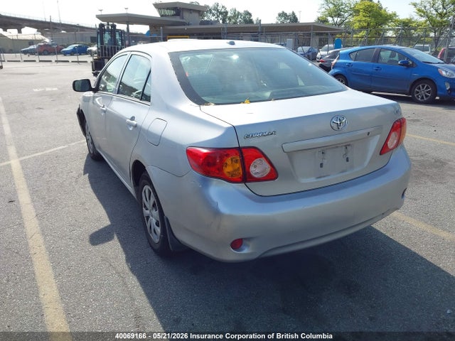 40069166 :رقم المزاد ، 2T1BU4EE0AC327417 vin ، 2010 Toyota Corolla S/le/xle مزاد بيع