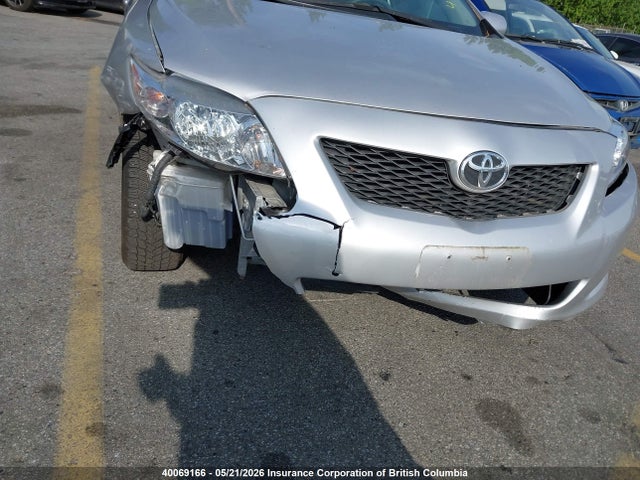 40069166 :رقم المزاد ، 2T1BU4EE0AC327417 vin ، 2010 Toyota Corolla S/le/xle مزاد بيع