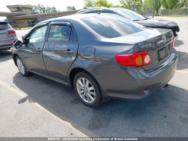 40069191 :رقم المزاد ، 2T1BU4EE8AC308694 vin ، 2010 Toyota Corolla Le مزاد بيع