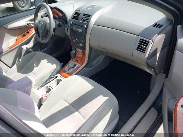 40069191 :رقم المزاد ، 2T1BU4EE8AC308694 vin ، 2010 Toyota Corolla Le مزاد بيع