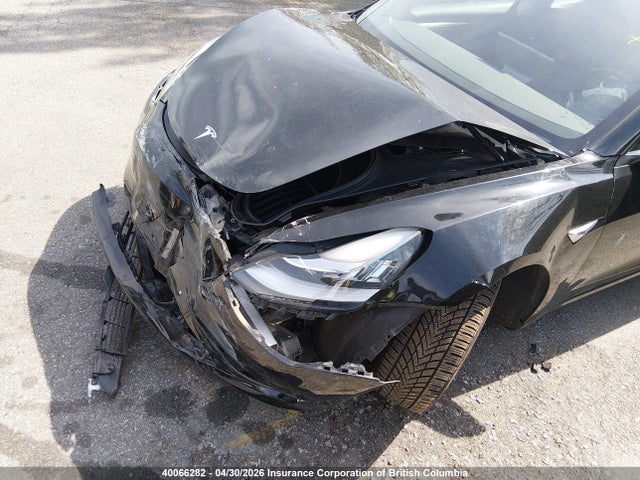 5YJ3E1EA1NF258199 Tesla Model 3 Rwd/standard Range