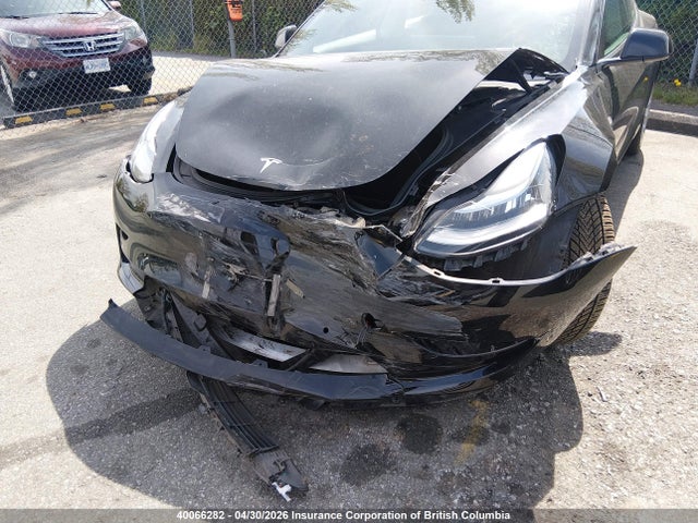 5YJ3E1EA1NF258199 Tesla Model 3 Rwd/standard Range