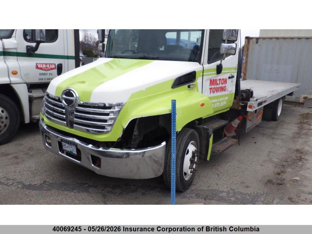 40069245 :رقم المزاد ، 2AYND8JT4A3S13053 vin ، 2010 Hino 258 مزاد بيع
