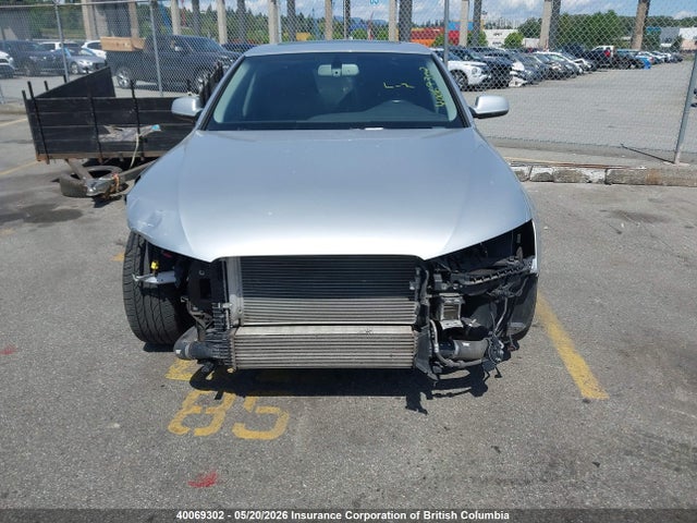 2013 Audi A4 მანქანა იყიდება აუქციონზე, vin: WAUFFCFL4DN002562, აუქციონის ნომერი: 40069302