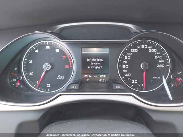 2013 Audi A4 მანქანა იყიდება აუქციონზე, vin: WAUFFCFL4DN002562, აუქციონის ნომერი: 40069302