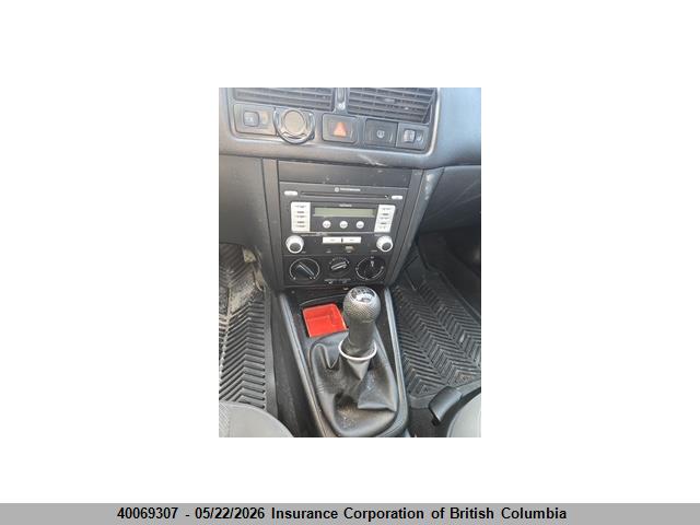 40069307 :رقم المزاد ، 9BWEL4BE6A4003014 vin ، 2010 Volkswagen Golf مزاد بيع