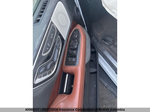 Продаж на аукціоні авто 2021 Lincoln Navigator Reserve, vin: 5LMJJ2LT9MEL00074, номер лоту: 40069317