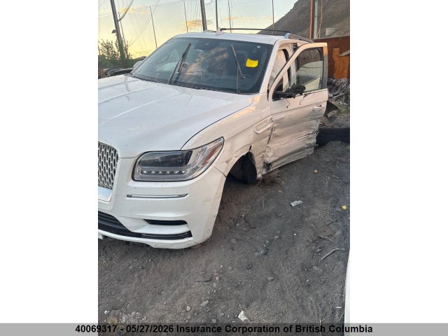 Продаж на аукціоні авто 2021 Lincoln Navigator Reserve, vin: 5LMJJ2LT9MEL00074, номер лоту: 40069317