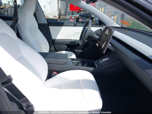 Продаж на аукціоні авто 2024 Tesla Model 3, vin: LRW3E7FA7RC276823, номер лоту: 40069334