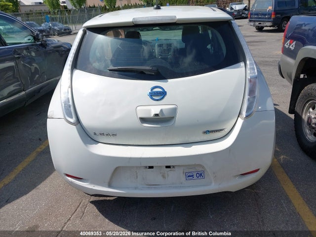 2017 Nissan Leaf მანქანა იყიდება აუქციონზე, vin: 1N4BZ0CP4HC309770, აუქციონის ნომერი: 40069353