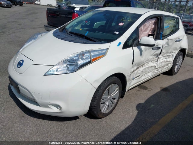 2017 Nissan Leaf მანქანა იყიდება აუქციონზე, vin: 1N4BZ0CP4HC309770, აუქციონის ნომერი: 40069353