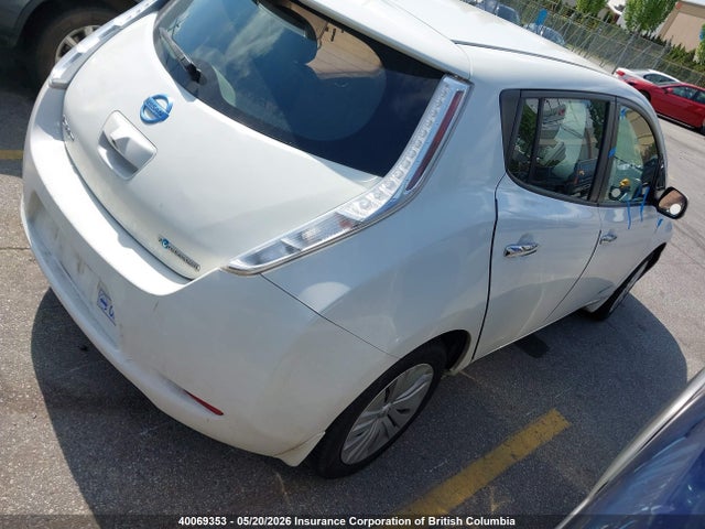 2017 Nissan Leaf მანქანა იყიდება აუქციონზე, vin: 1N4BZ0CP4HC309770, აუქციონის ნომერი: 40069353