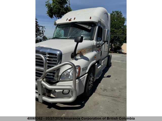 Продаж на аукціоні авто 2016 Freightliner Cascadia 125, vin: 3AKJGLBGXGSHJ6554, номер лоту: 40069362