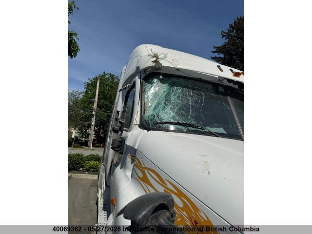 Продаж на аукціоні авто 2016 Freightliner Cascadia 125, vin: 3AKJGLBGXGSHJ6554, номер лоту: 40069362