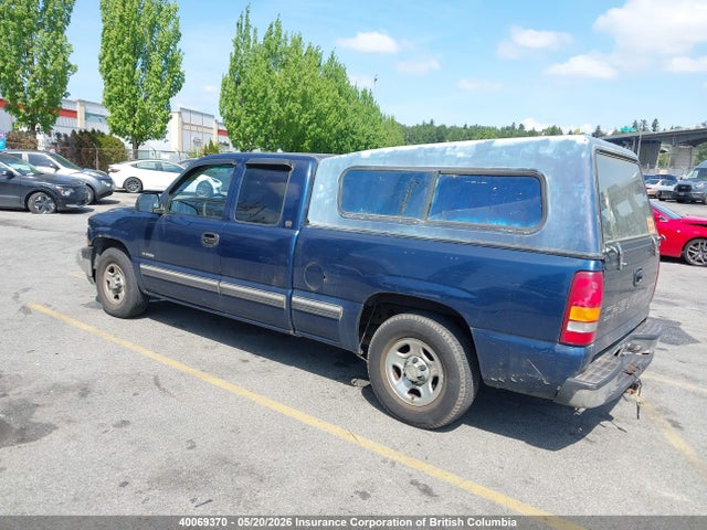 40069370 :رقم المزاد ، 1GCEC19VXXZ151869 vin ، 1999 Chevrolet Silverado C1500 مزاد بيع