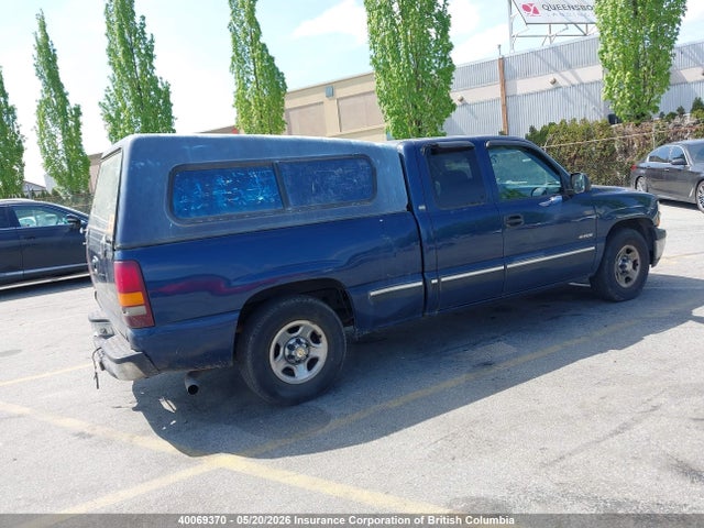40069370 :رقم المزاد ، 1GCEC19VXXZ151869 vin ، 1999 Chevrolet Silverado C1500 مزاد بيع