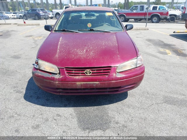 40069374 :رقم المزاد ، 4T1BG22K5VU125201 vin ، 1997 Toyota Camry مزاد بيع