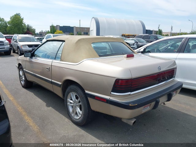40069378 :رقم المزاد ، 1C3XU4535NF227450 vin ، 1992 Chrysler Lebaron مزاد بيع