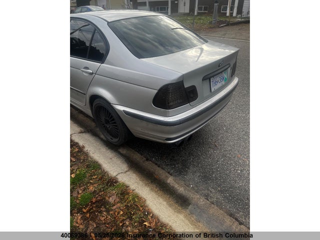 Aukcja sprzedaży 2001 Bmw 320i, vin: WBAAV134X1FT45820, numer aukcji: 40069386