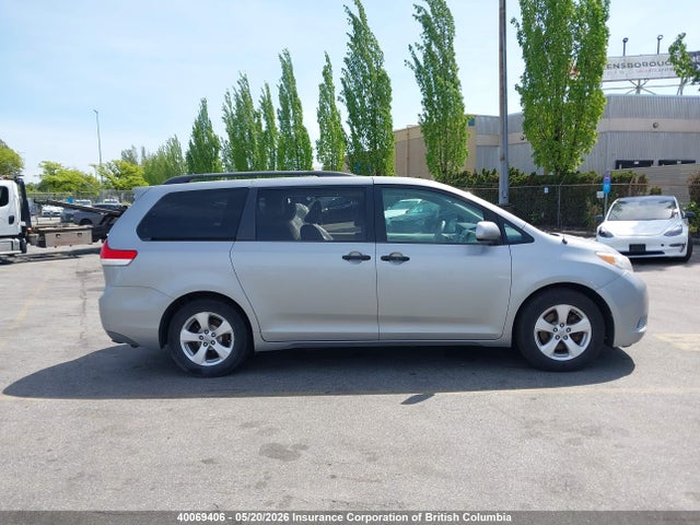 Продаж на аукціоні авто 2013 Toyota Sienna, vin: 5TDZK3DC9DS281659, номер лоту: 40069406