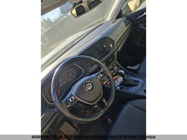 Продажа на аукционе авто 2019 Volkswagen Jetta, vin: 3VWE57BU6KM222698, номер лота: 40069428
