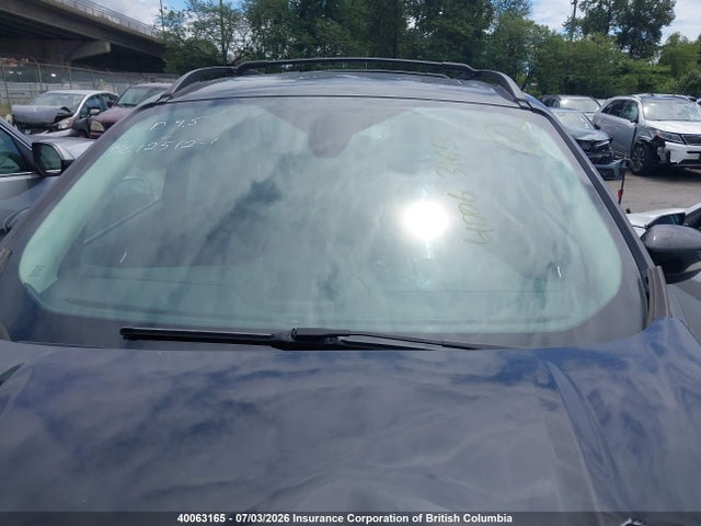40063165 :رقم المزاد ، 1FMCU9J99JUB91412 vin ، 2018 Ford Escape Titanium مزاد بيع