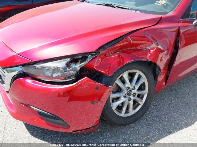 3MZBN1V7XJM264683 Mazda 3 Gs