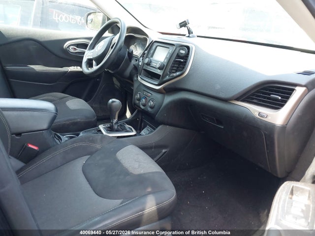 40069440 :رقم المزاد ، 1C4PJLAB6EW302622 vin ، 2014 Jeep Cherokee Sport مزاد بيع