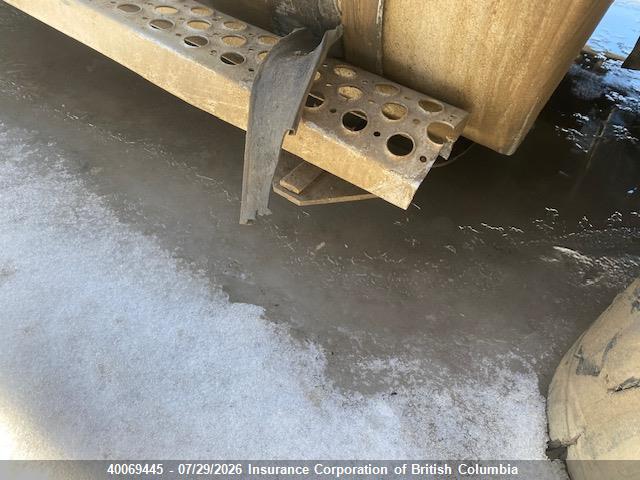 40069445 :رقم المزاد ، 1XKWP40X98R935104 vin ، 2008 Kenworth Construction W900 مزاد بيع