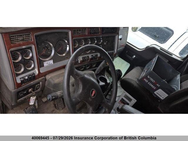 40069445 :رقم المزاد ، 1XKWP40X98R935104 vin ، 2008 Kenworth Construction W900 مزاد بيع