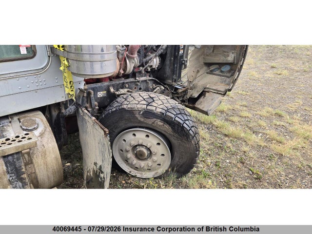 40069445 :رقم المزاد ، 1XKWP40X98R935104 vin ، 2008 Kenworth Construction W900 مزاد بيع