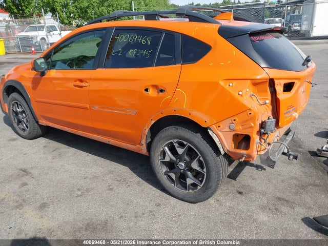 JF2GTAFC5JH230490 Subaru Crosstrek Premium