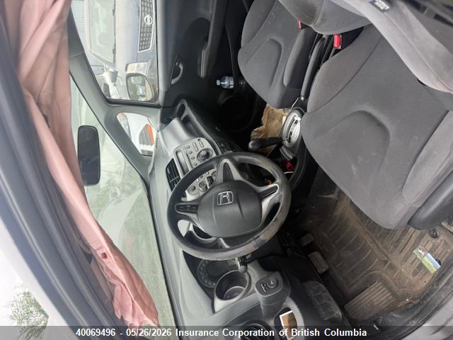 Продажа на аукционе авто 2009 Honda Fit, vin: JHMGE885X9S806118, номер лота: 40069496