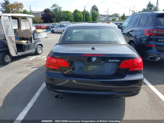 40069597 :رقم المزاد ، WBADW3C57BE537024 vin ، 2011 Bmw 328i مزاد بيع