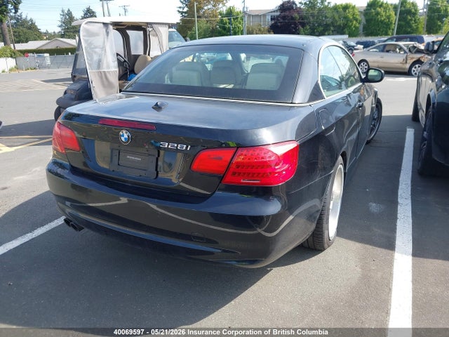 40069597 :رقم المزاد ، WBADW3C57BE537024 vin ، 2011 Bmw 328i مزاد بيع