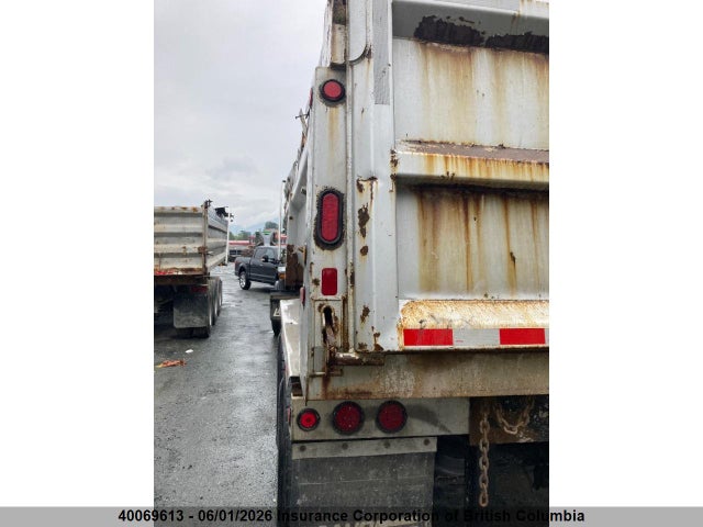 Продаж на аукціоні авто 2013 Langfab Commercial Dump Trailer, vin: 2L9TDA8D0DS014025, номер лоту: 40069613