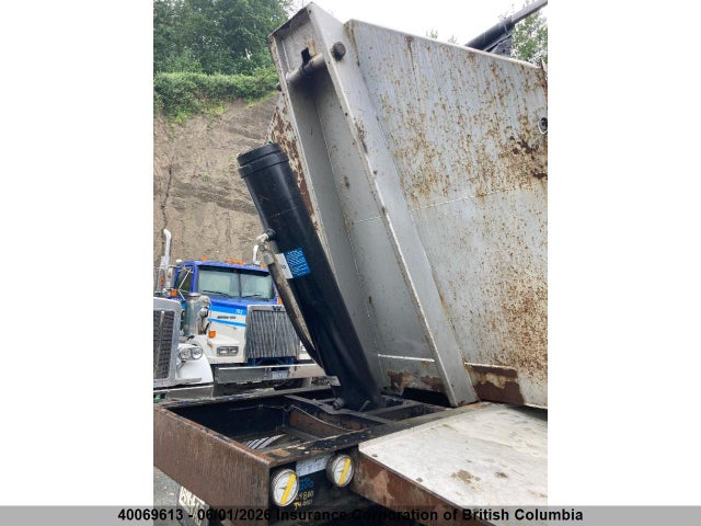 Продаж на аукціоні авто 2013 Langfab Commercial Dump Trailer, vin: 2L9TDA8D0DS014025, номер лоту: 40069613