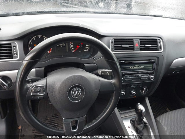 Продажа на аукционе авто 2013 Volkswagen Jetta, vin: 3VWDK7AJ2DM317810, номер лота: 40069627